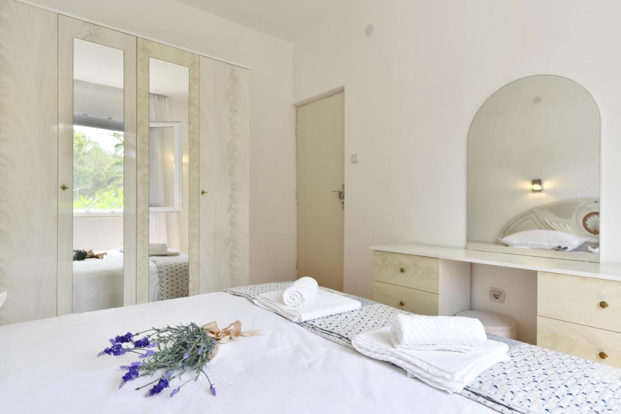 Villa Sarah Supetar Eksteriør billede
